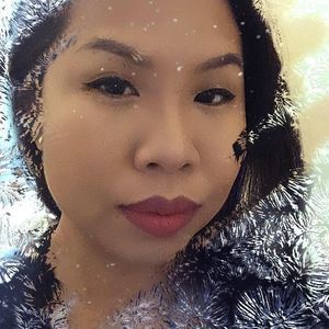 Meet your Posher, Monique